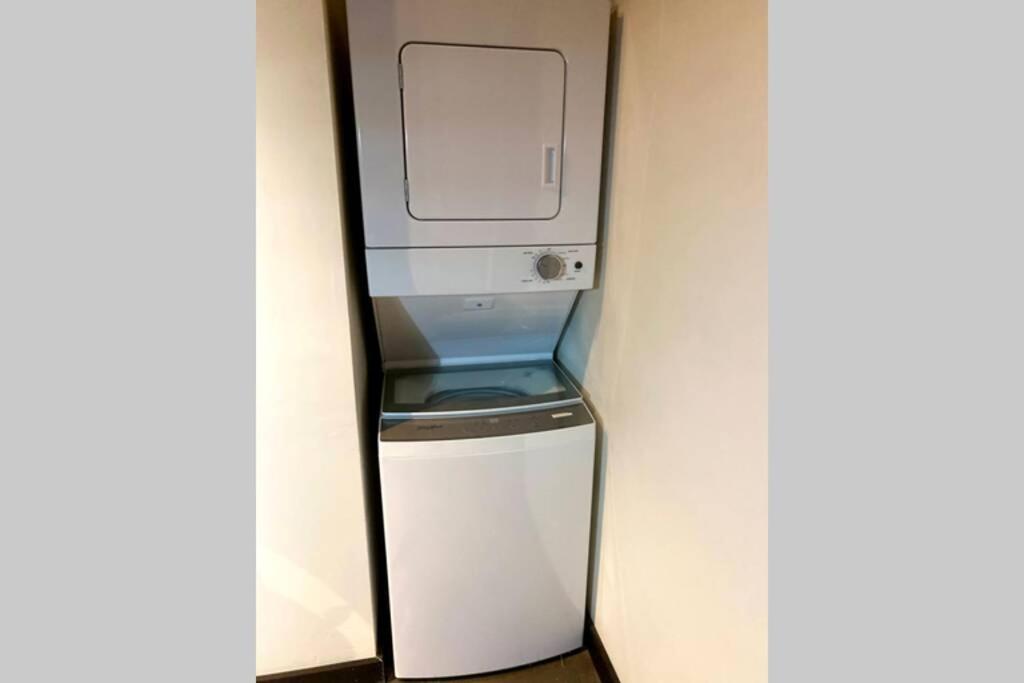 3E-Spacious 2 Bedroom In Oakland, Sleeps 8 Pittsburgh Eksteriør bilde