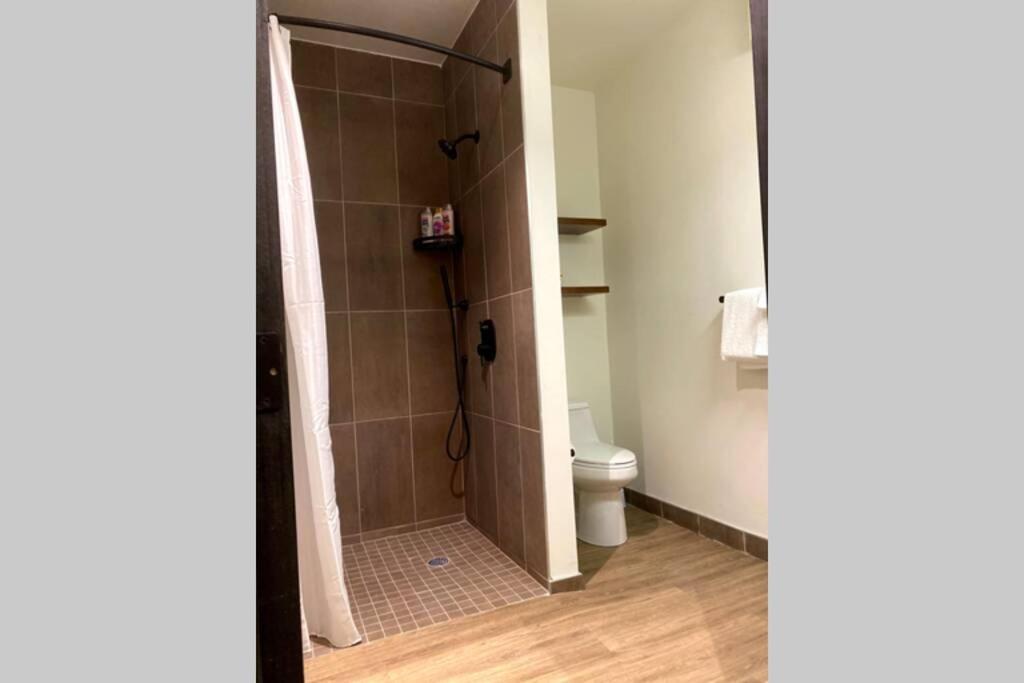3E-Spacious 2 Bedroom In Oakland, Sleeps 8 Pittsburgh Eksteriør bilde