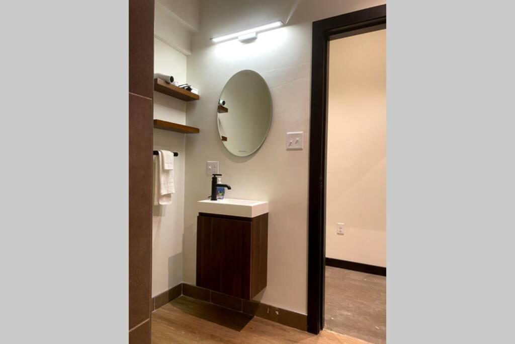 3E-Spacious 2 Bedroom In Oakland, Sleeps 8 Pittsburgh Eksteriør bilde